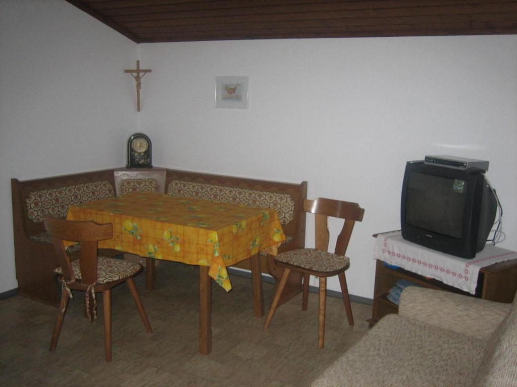 Funerhof Innsbruck Bilik gambar